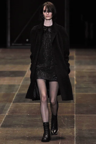 Look 39